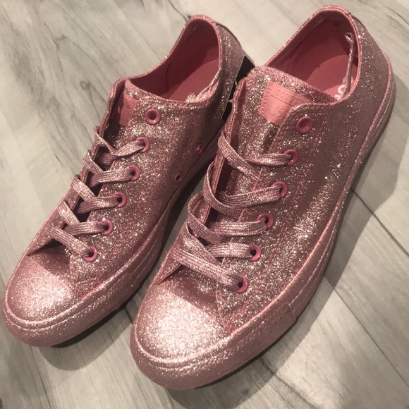 converse sparkles